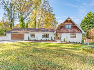 3701 Frostwood Rd, Knoxville, TN 37921