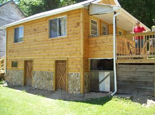 620 Spruce St, Marion, VA 24354