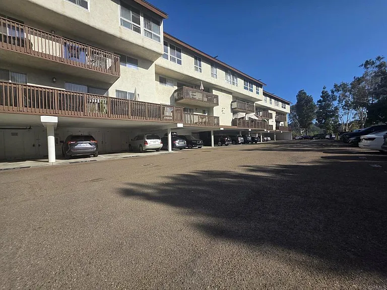 6111 Rancho Mission Rd #310 — Photo 14
