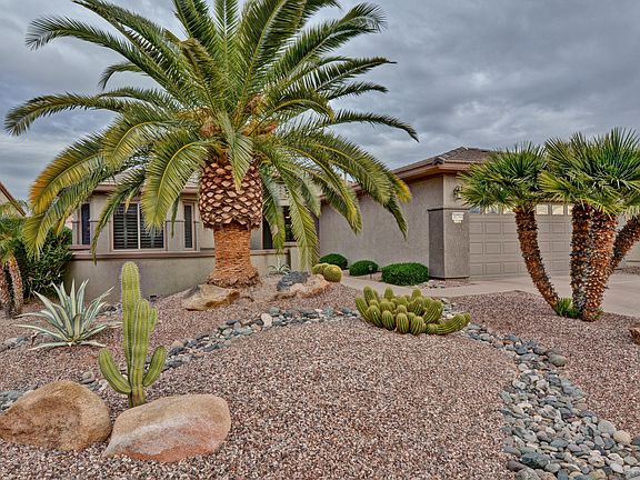 4th image of 16794 W Villagio Dr