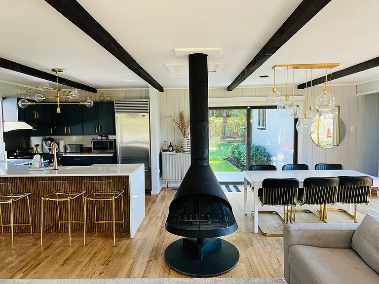 303 Montauk Hwy — Photo 11
