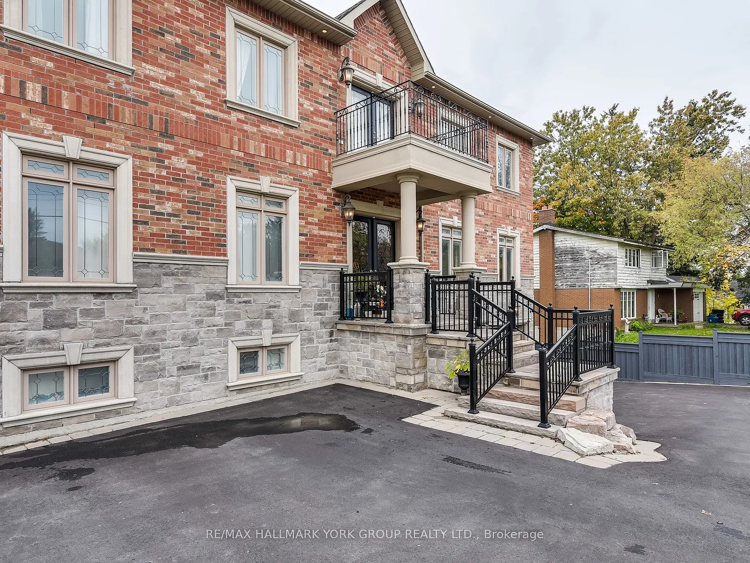 2 bed, $2,600 — Photo 4