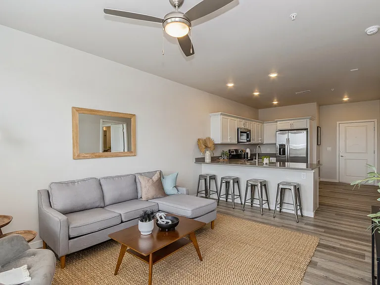 NewBo Lofts — Photo 22