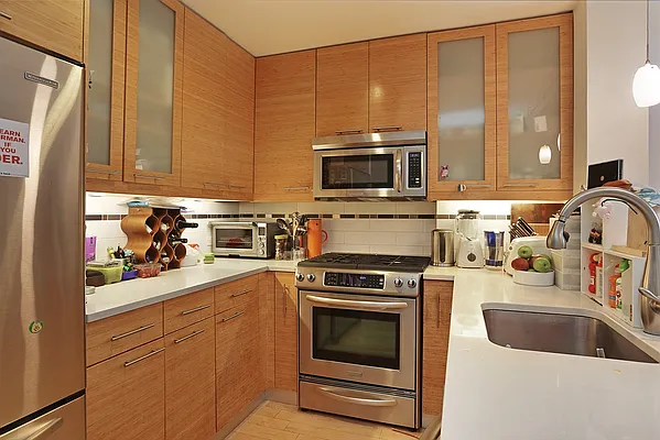 Rented by Corcoran | media 11
