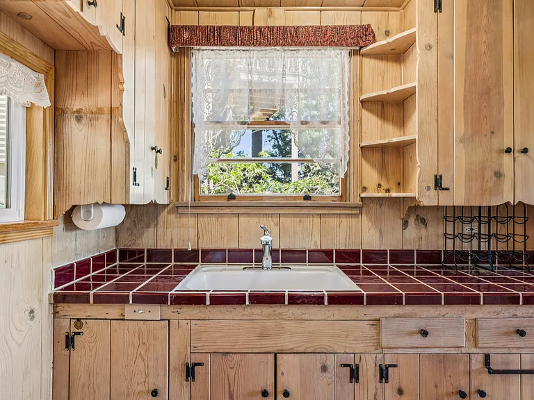 28810 Cedar Dr — Photo 7