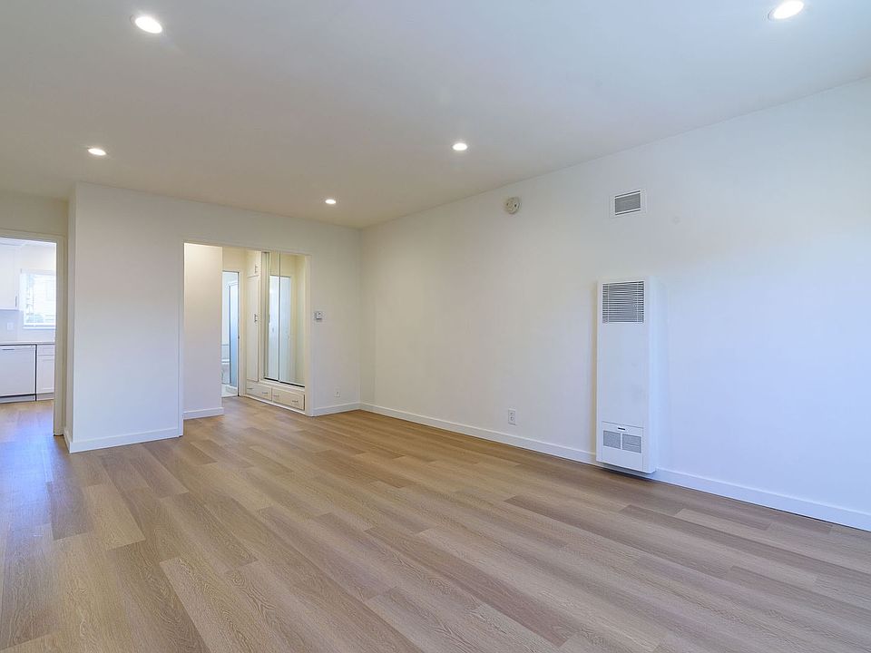 1st image of 11321 Massachusetts Ave APT 3