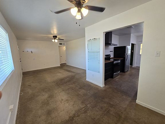 4th image of 1537 W 1st Pl
