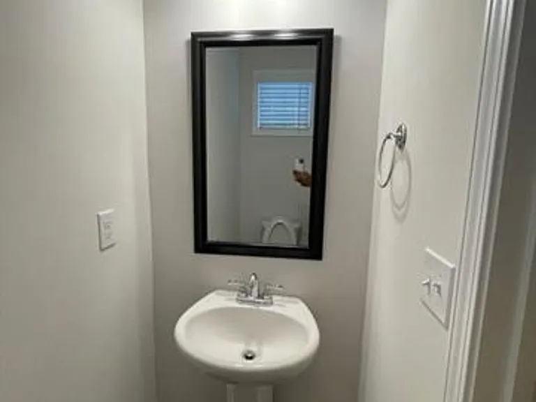 8139 Sheffield Dr — Photo 10