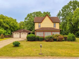 1190 E Cohoctah Rd, Howell, MI 48855