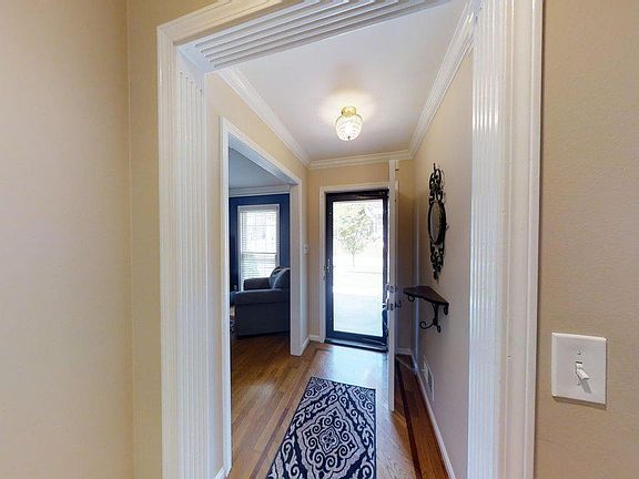 5th image of 10705 Sunderland Pl