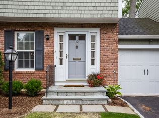 259 New Norwalk Rd APT 10, New Canaan, CT 06840