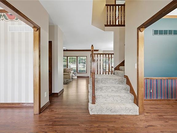 5th image of 4312 SE Seattle Slew Dr