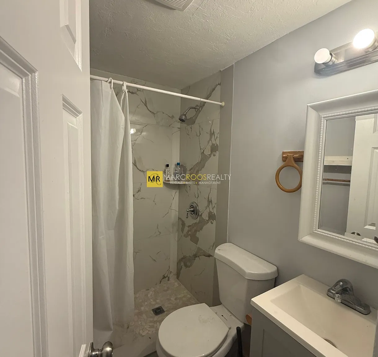 2 bed, $2,900 — Photo 2