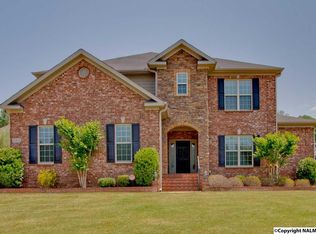 7063 Jacks Creek Ln, Owens Cross Roads, AL 35763