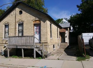 730 Prospect St, Racine, WI 53404