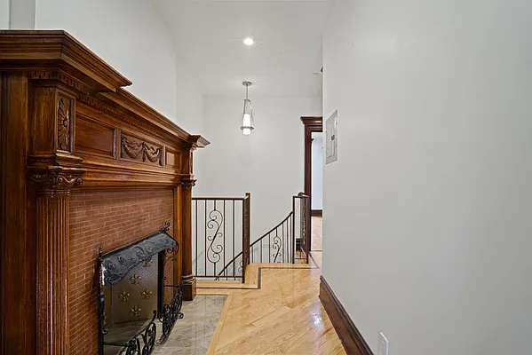 Rented by Douglas Elliman | media 55