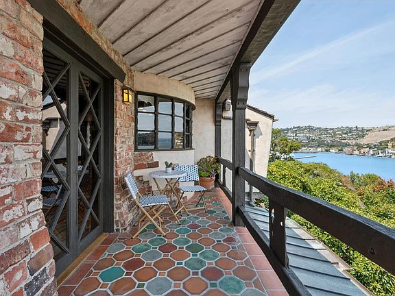 48th image of 246 Beach Road
