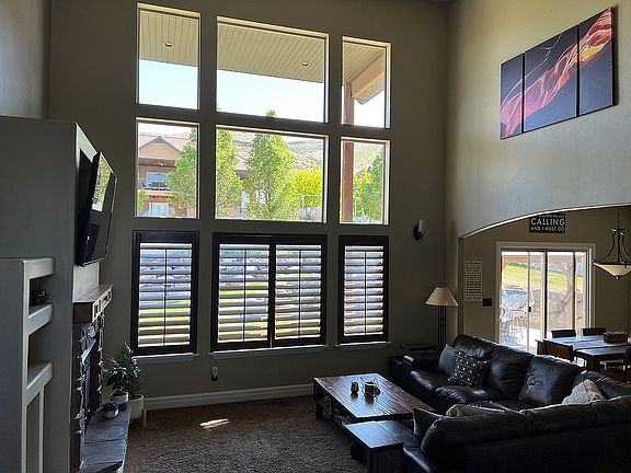 4th image of 5709 W Muirwood Dr