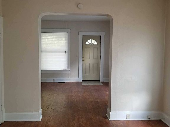 2nd image of 92-94 W Maynard Ave