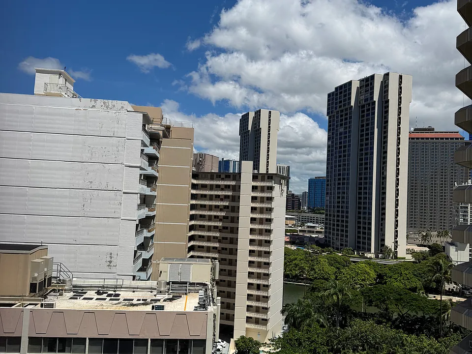 1722 Ala Moana Blvd #1404-A