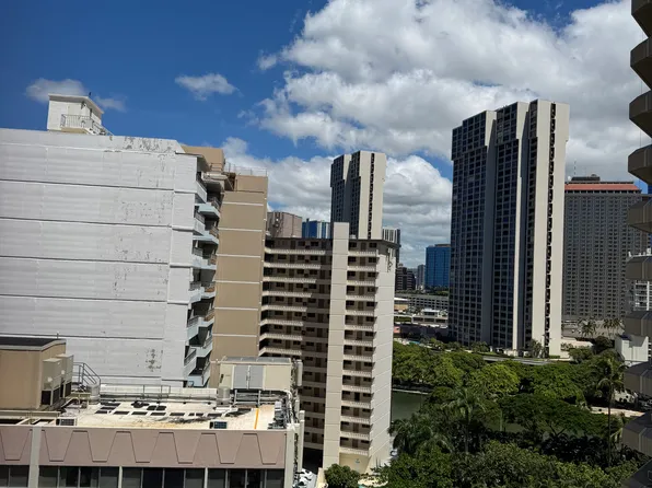 1722 Ala Moana Blvd #1404-A, Honolulu, HI 96815