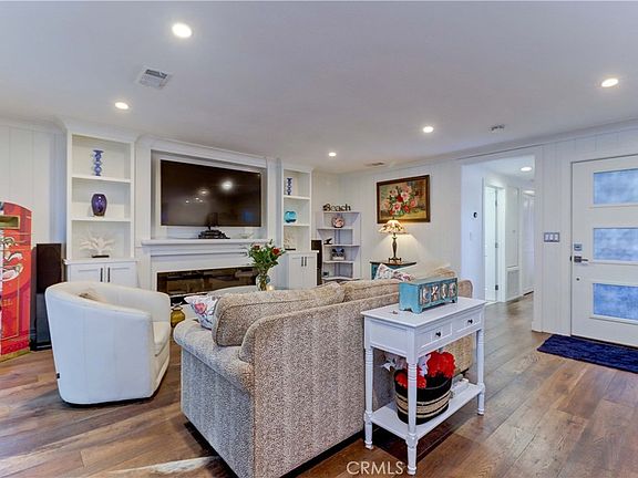 5th image of 2063 Via Mariposa E Unit A