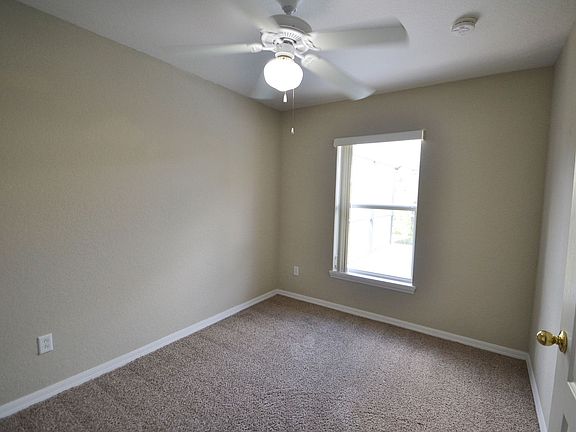5th image of 17816 Woodcrest Way