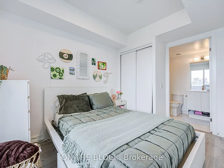 138 Downes St #2801 — Photo 11