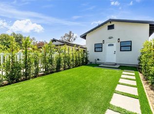 22714 Schoolcraft 2, West Hills, CA 91307