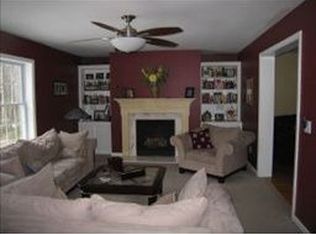 11 Turtle Pond Rd, Lee, NH 03861