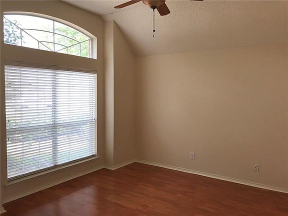 5th image of 1509 Sadie Ct