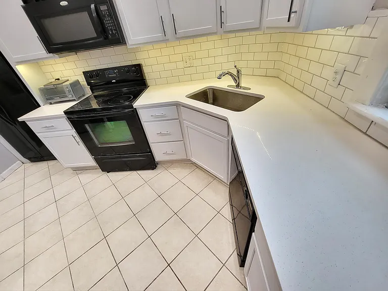 5912 McPherson Ave #3W — Photo 13