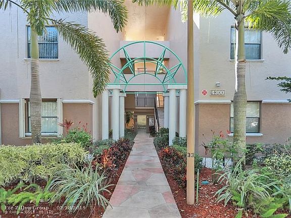 3rd image of 4300 NW 30th St APT 447