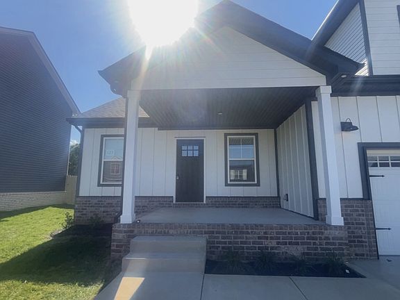 4th image of 824 Macon Ln Lot 127