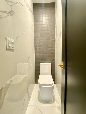 Rented by Hagstrom Management Inc | media 19