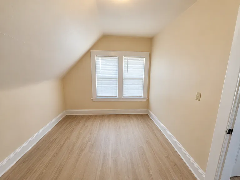 614 Bishop Ave #3 — Photo 6