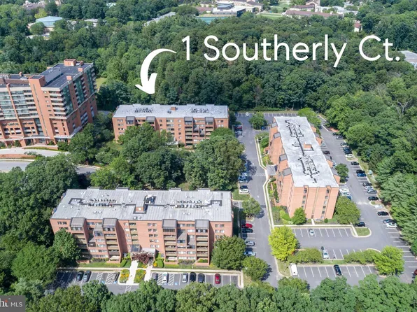 1 Southerly Ct APT 202, Towson, MD 21286