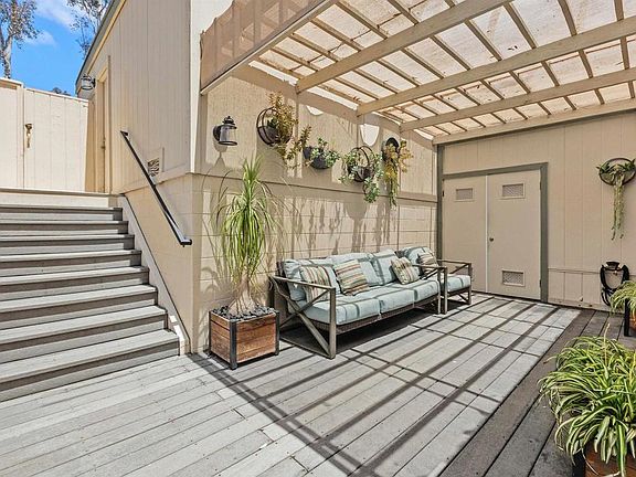 2nd image of 10363 Caminito Covewood