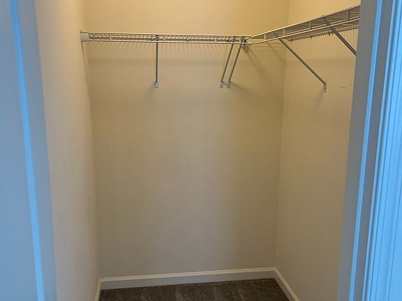 3rd image of 5331 Greenwich Cir