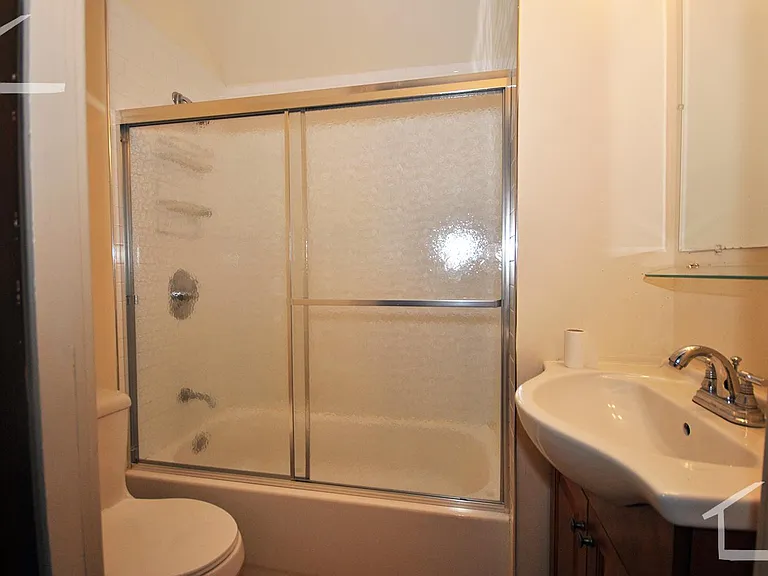 58 Englewood Ave #1 — Photo 11