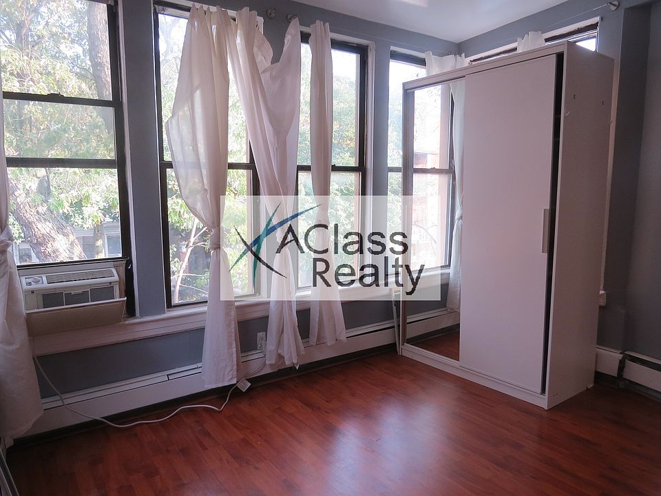 1st image of 2552 37th St #2F
