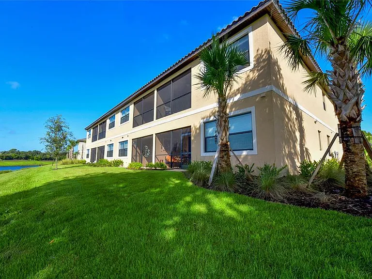 13732 Messina Loop #201 — Photo 39