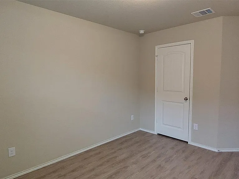 1556 Birmingham Dr — Photo 14
