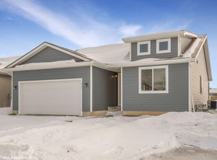 711 Plum St NW, Bondurant, IA 50035