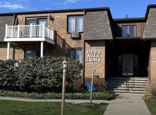 136 Deer Hill Avenue #A6, Danbury, CT