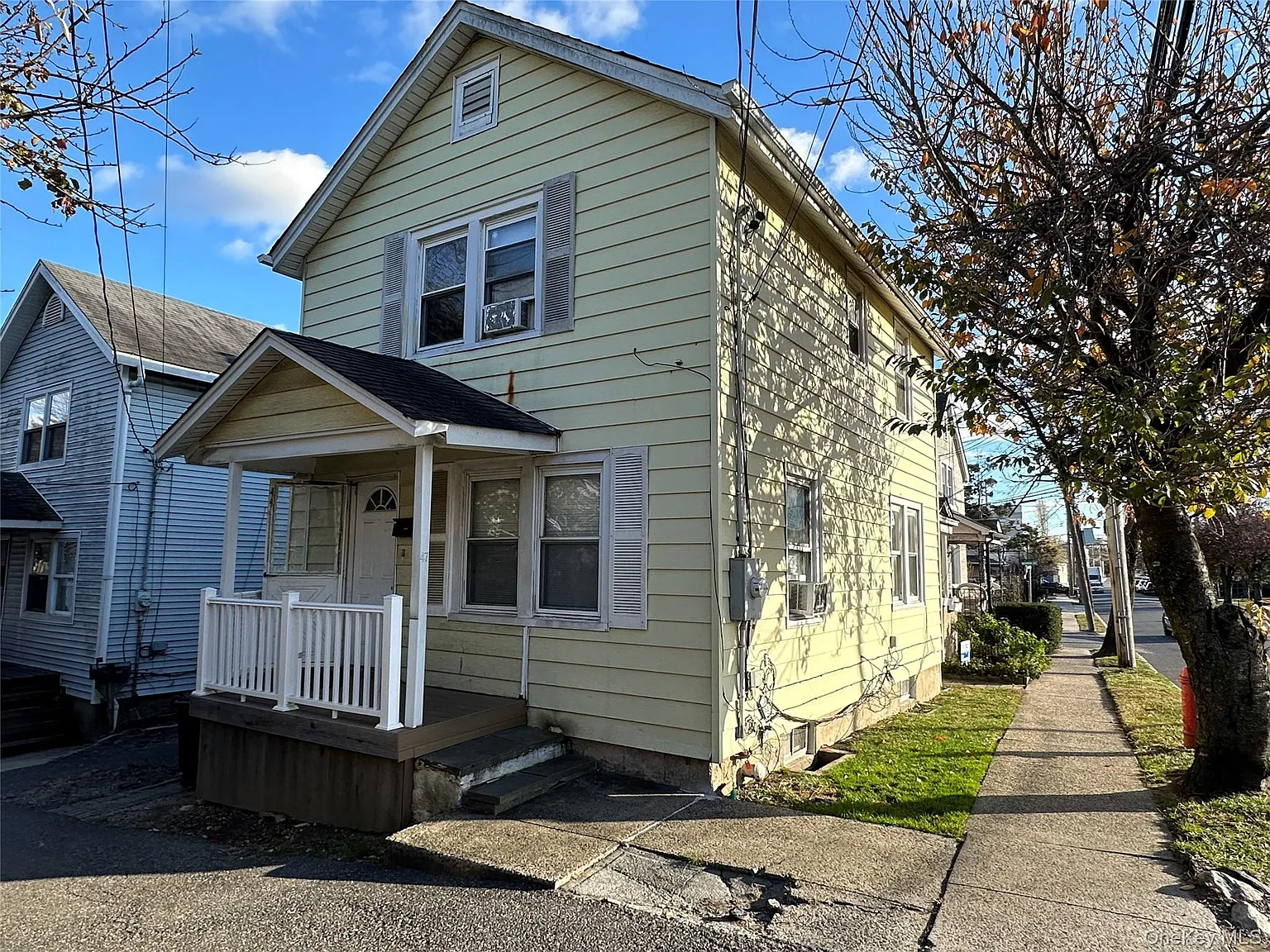47 S Bayles Avenue photo 1