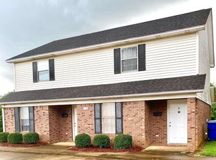 129 N College St, Pontotoc, MS 38863