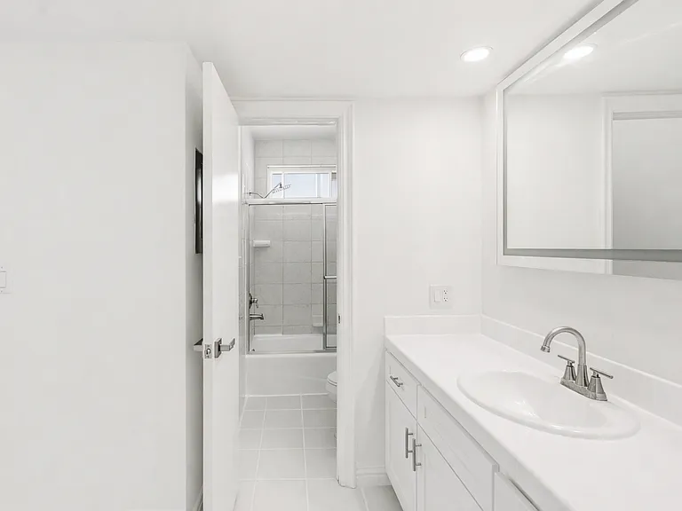 833 15th Street — Photo 9