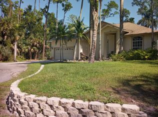 2960 39th St SW, Naples, FL 34117