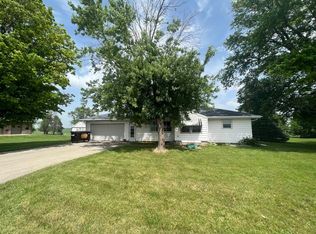 275 Ridge St, German Valley, IL 61039